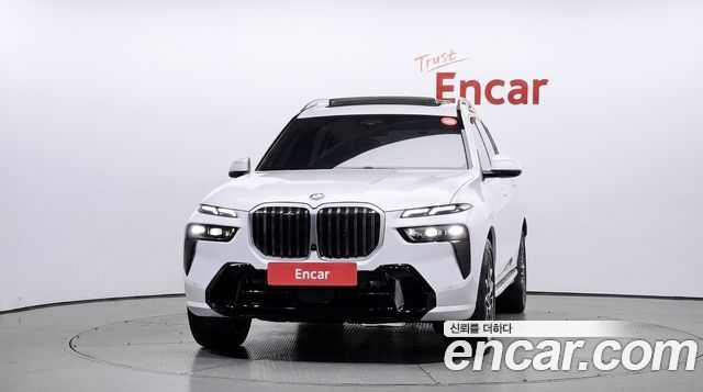 BMW X7 2025 — photo 3