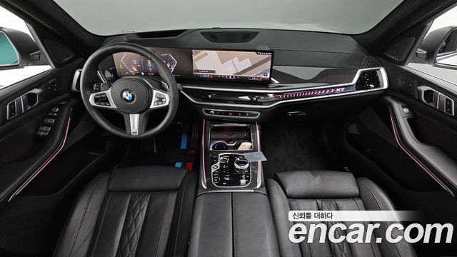 BMW X7 2025 — photo 10