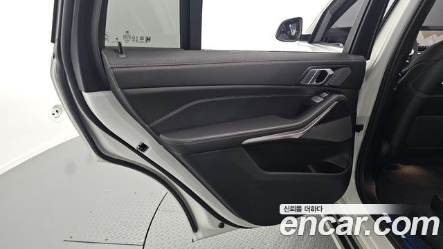 BMW X7 2025 — photo 15