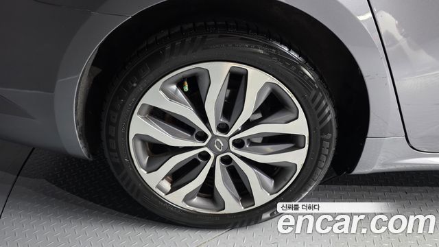 Renault Korea SM6 2017 — photo 5