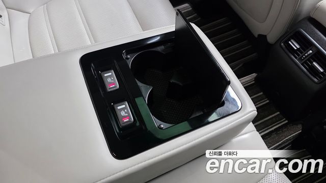Renault Korea SM6 2017 — photo 24