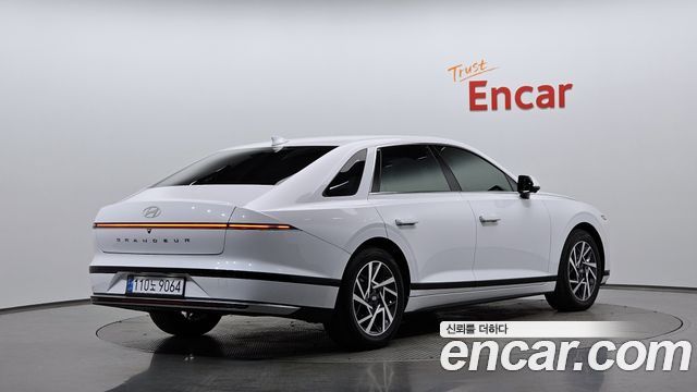 Hyundai Grandeur 2023 — photo 2