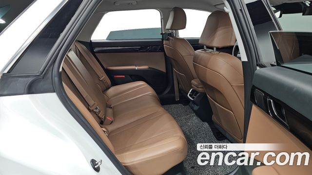 Hyundai Grandeur 2023 — photo 18
