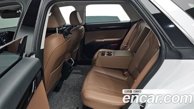 Hyundai Grandeur 2023 — photo 16