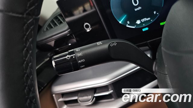 Hyundai Grandeur 2023 — photo 28