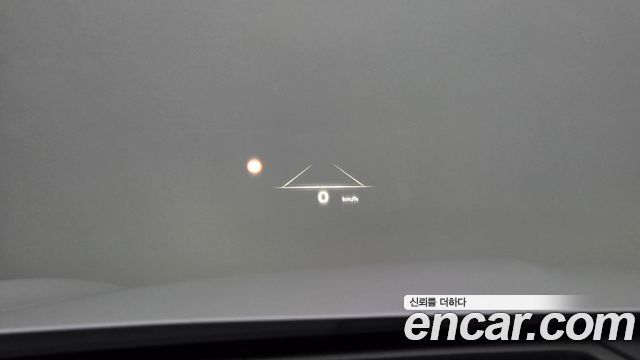 Genesis GV70 2025 — photo 18