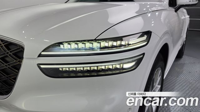 Genesis GV70 2025 — photo 8