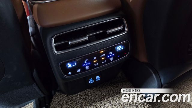 Genesis GV70 2025 — photo 28