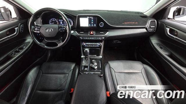 Hyundai Grandeur 2017 — photo 7
