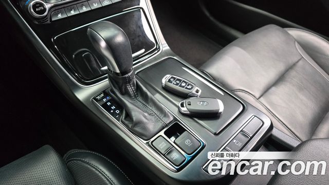 Hyundai Grandeur 2017 — photo 9