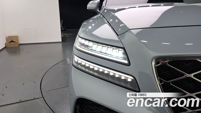 Genesis GV80 2025 — photo 8