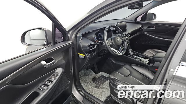 Hyundai Santafe 2020 — photo 17