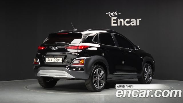 Hyundai Kona 2018 — photo 2