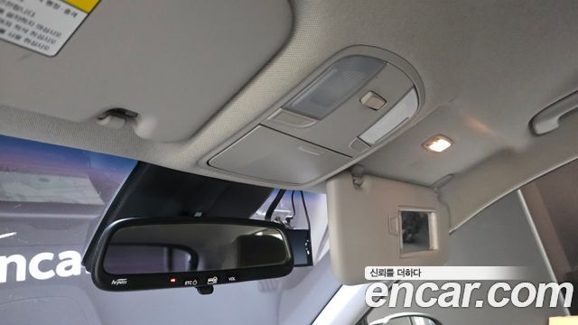 Hyundai Kona 2018 — photo 27
