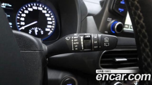 Hyundai Kona 2018 — photo 29
