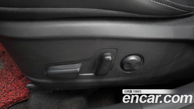 Hyundai Kona 2018 — photo 33