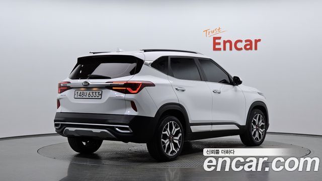 Kia Seltos 2020 — photo 2