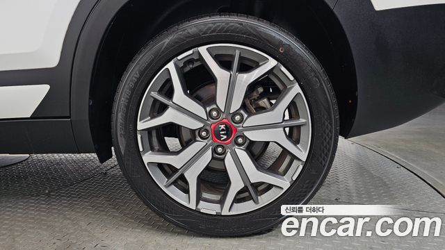 Kia Seltos 2020 — photo 7