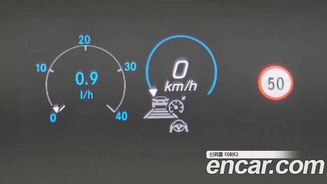Mercedes-Benz E-Class 2021 — photo 24