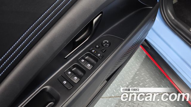 Hyundai AVANTE 2025 — photo 24