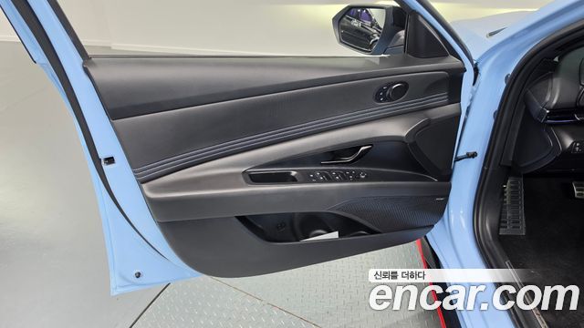 Hyundai AVANTE 2025 — photo 14