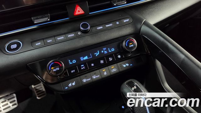 Hyundai AVANTE 2025 — photo 28