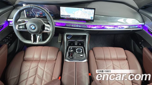 BMW 7-Series 2024 — photo 7
