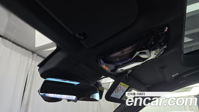 BMW 7-Series 2024 — photo 18