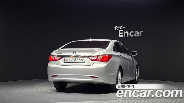 Hyundai Sonata 2012 — photo 4