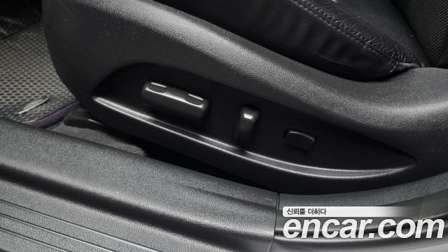Hyundai Sonata 2012 — photo 24