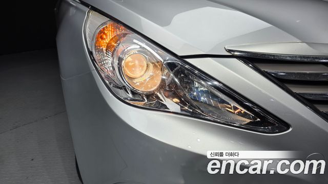 Hyundai Sonata 2012 — photo 8