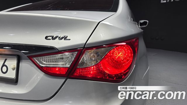 Hyundai Sonata 2012 — photo 9