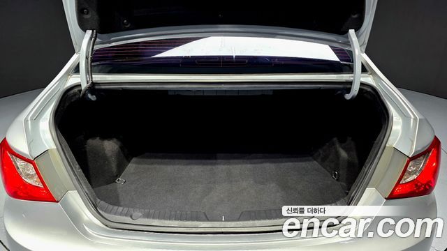 Hyundai Sonata 2012 — photo 29
