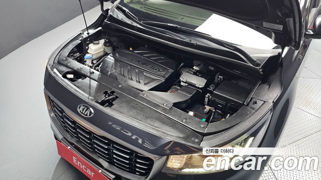 Kia Canival 2019 — photo 6