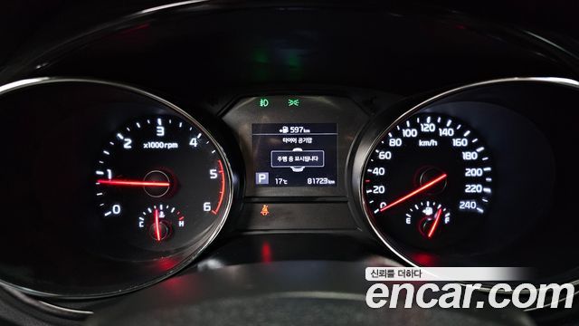 Kia Canival 2019 — photo 11