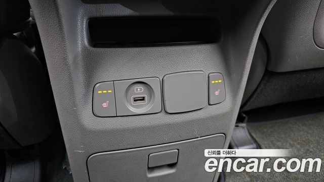 Kia Canival 2019 — photo 25