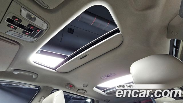 Kia Canival 2019 — photo 27