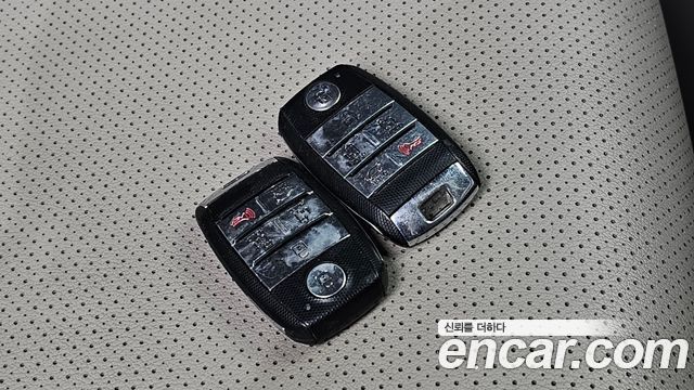 Kia Canival 2019 — photo 35