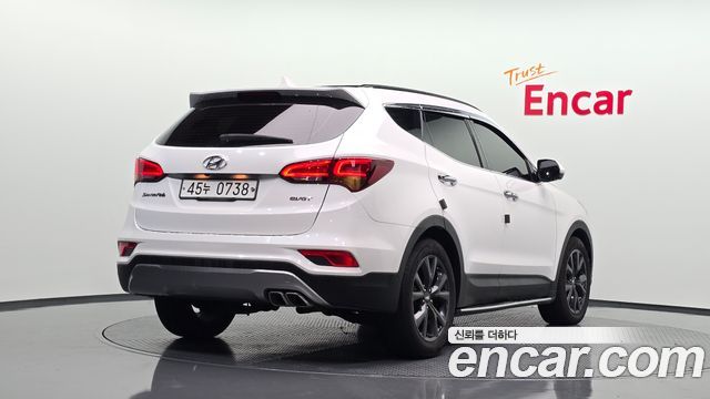 Hyundai Santafe 2016 — photo 2