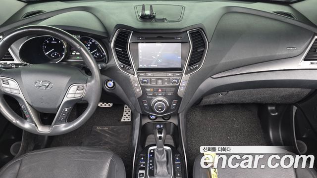 Hyundai Santafe 2016 — photo 10