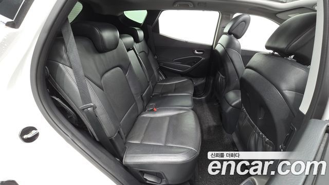 Hyundai Santafe 2016 — photo 18