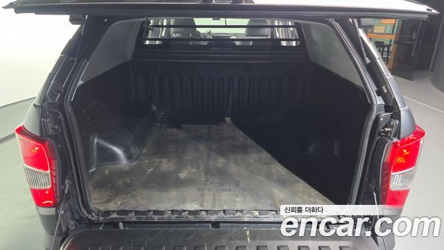KG Mobility Rexton 2019 — photo 20