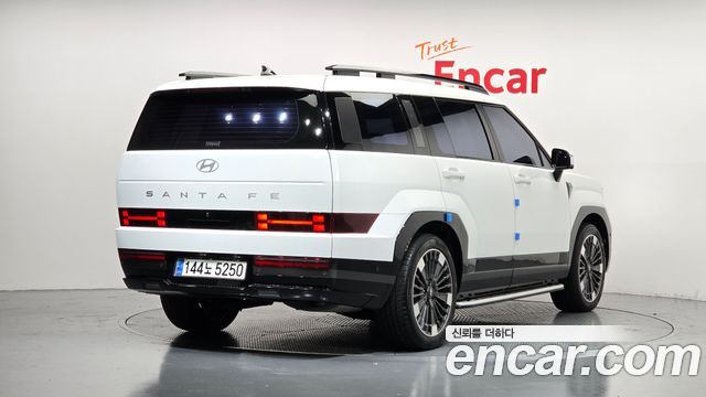 Hyundai Santafe 2025 — photo 2