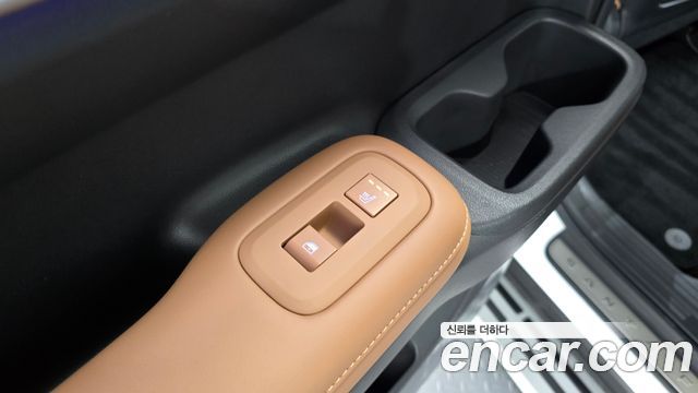 Hyundai Santafe 2025 — photo 19