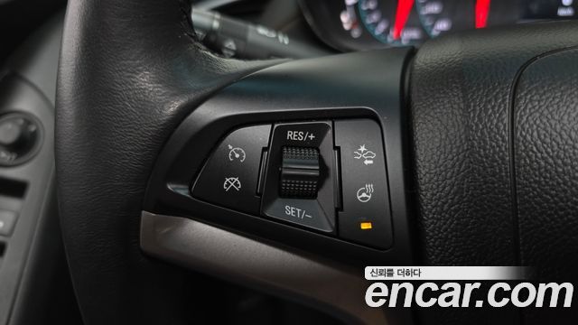 Chevrolet Korea Trax 2021 — photo 23