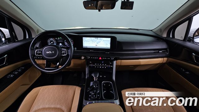 Kia Canival 2023 — photo 7
