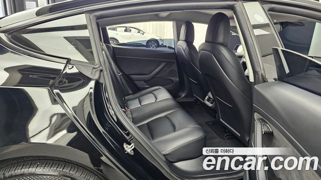 Tesla Model 3 2022 — photo 17