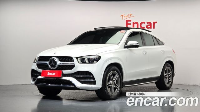 Mercedes-Benz GLE-Class 2022 — photo 1