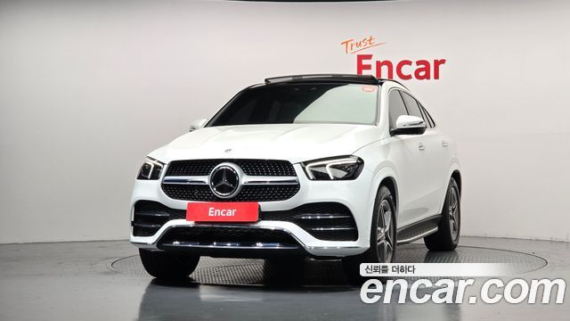 Mercedes-Benz GLE-Class 2022 — photo 3