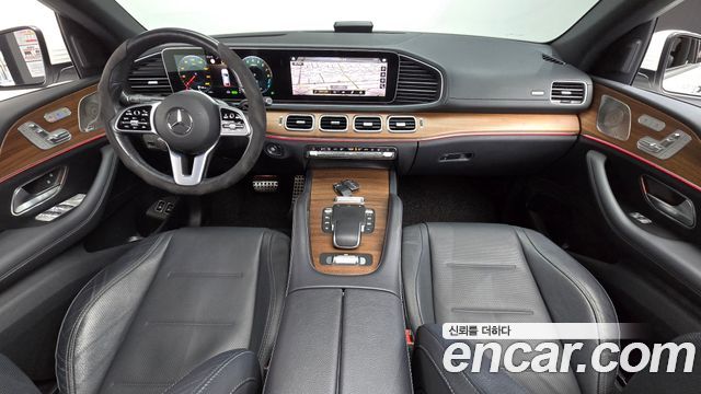 Mercedes-Benz GLE-Class 2022 — photo 10